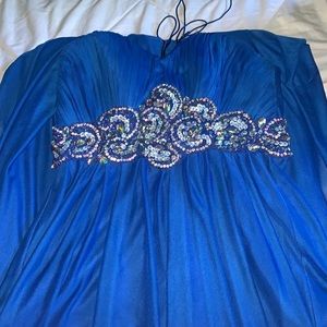 beautiful blue prom dress with lace up corset back